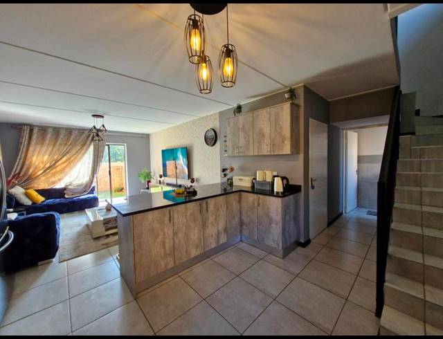 3 BEDROOM DUPLEX FOR SALE IN GOEDEBURG